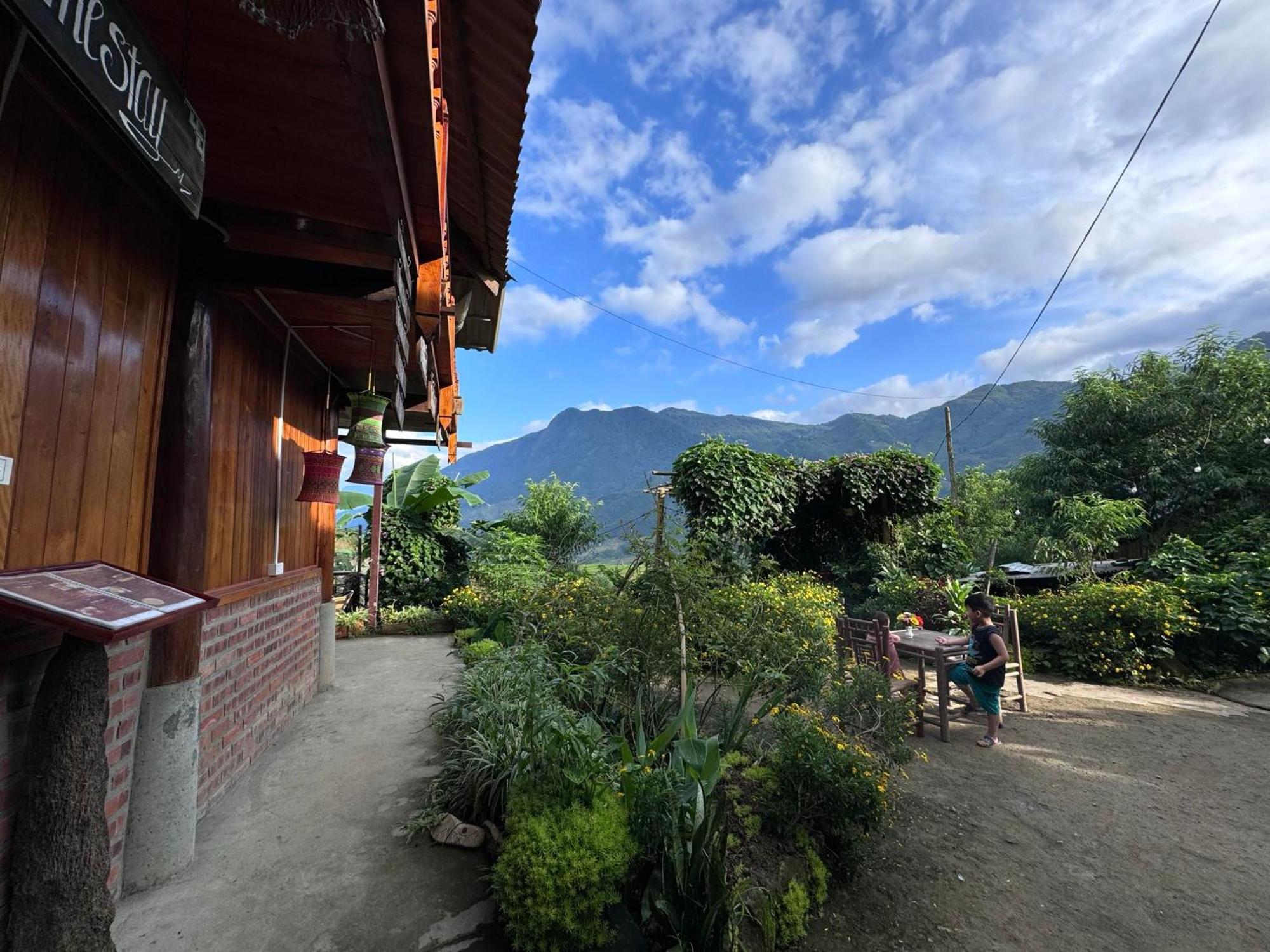 Surelee Homestay Sa Pa Esterno foto