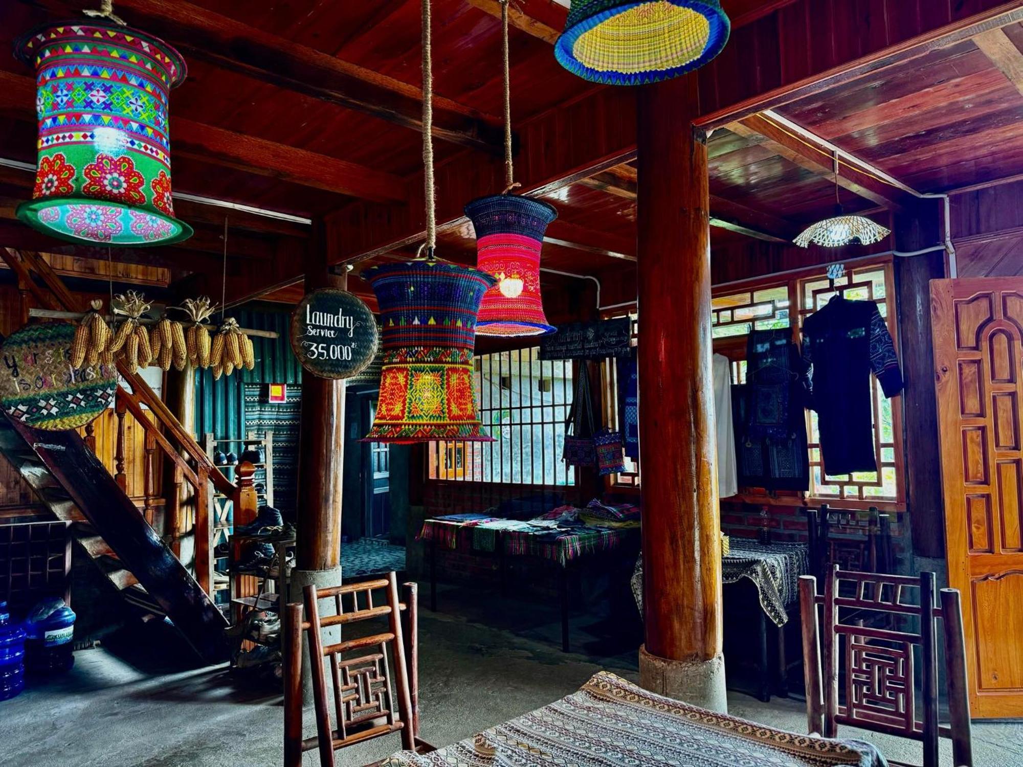 Surelee Homestay Sa Pa Esterno foto
