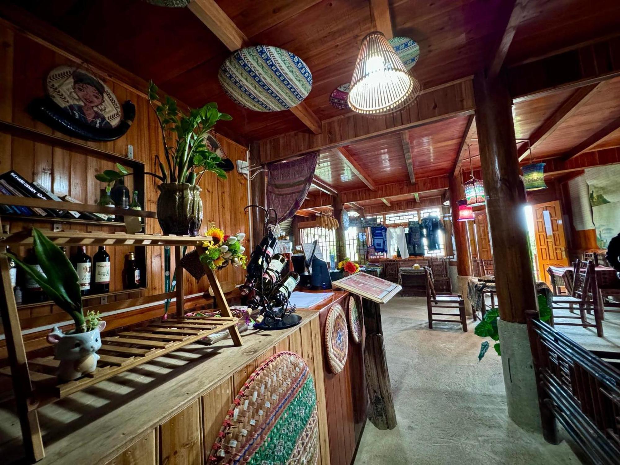 Surelee Homestay Sa Pa Esterno foto