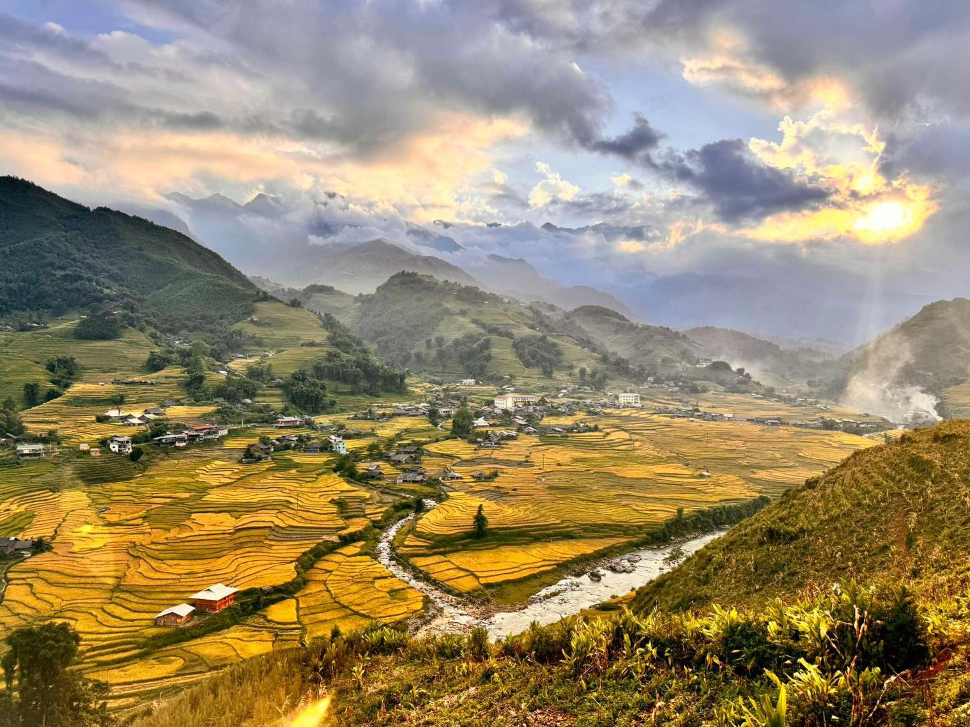 Surelee Homestay Sa Pa Esterno foto