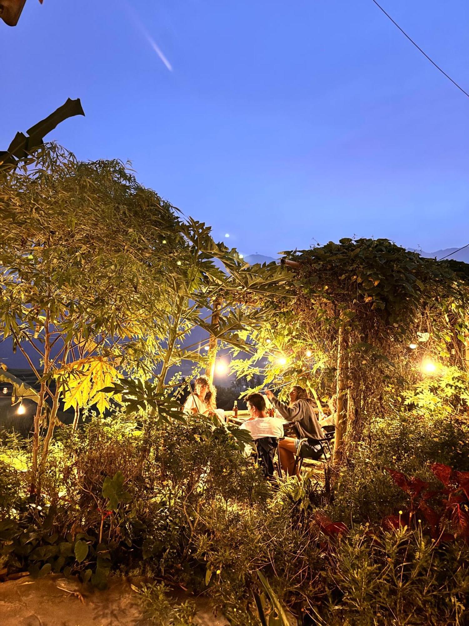 Surelee Homestay Sa Pa Esterno foto