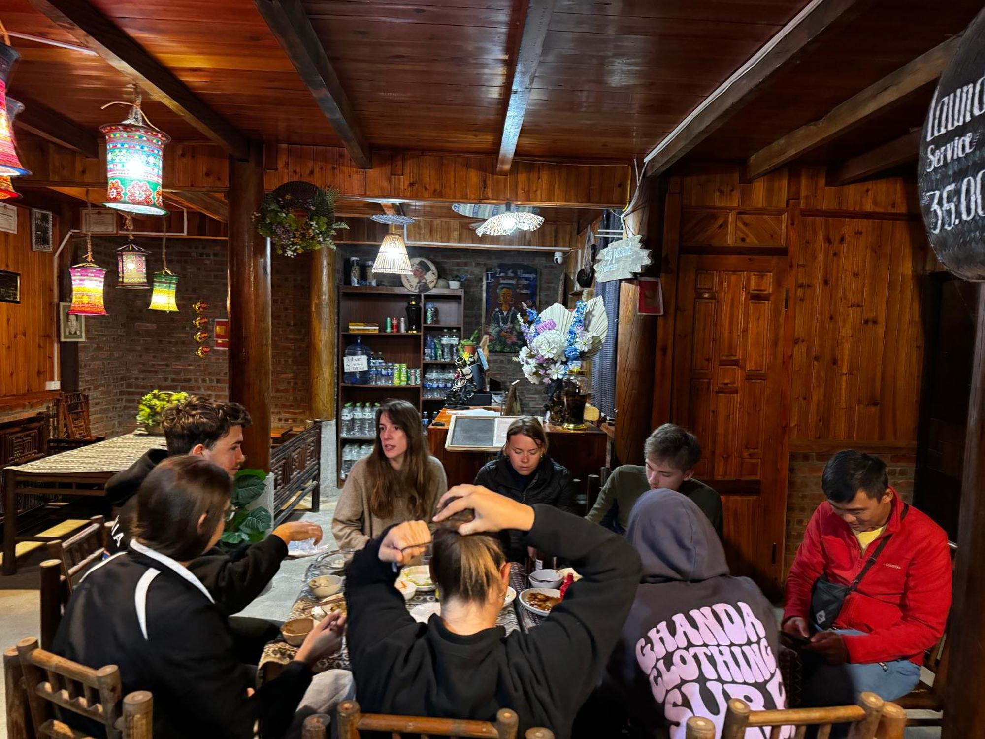 Surelee Homestay Sa Pa Esterno foto