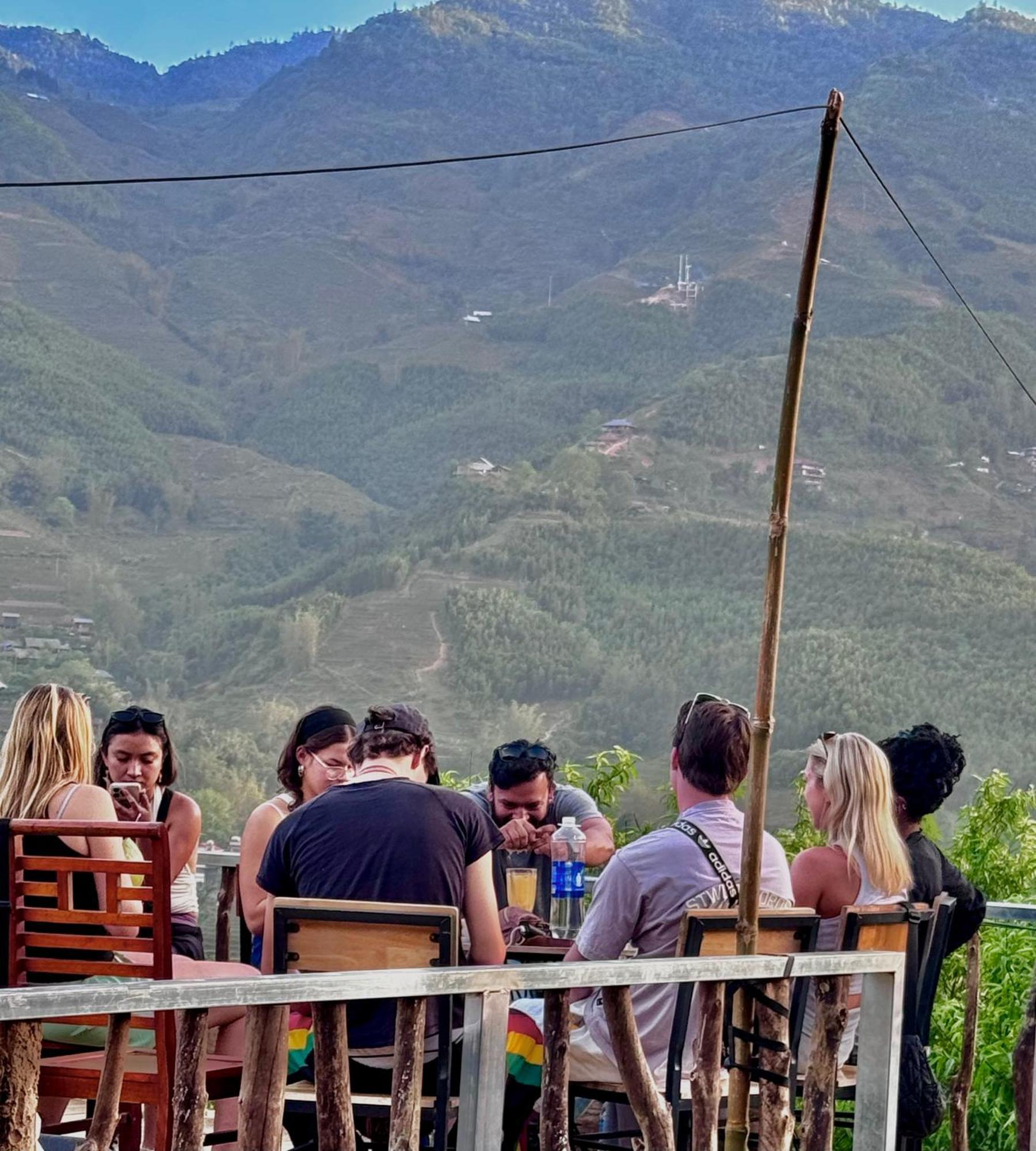 Surelee Homestay Sa Pa Esterno foto