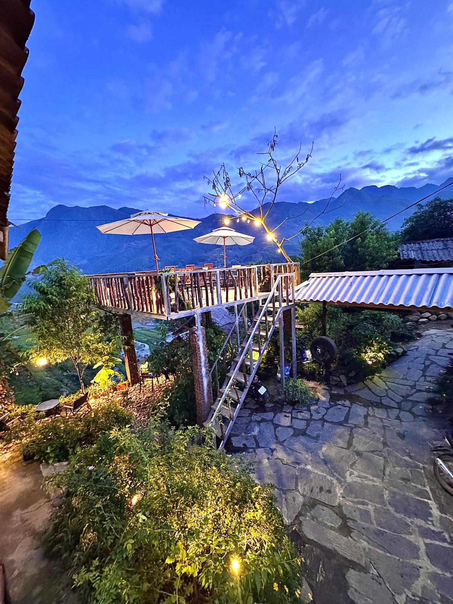 Surelee Homestay Sa Pa Esterno foto
